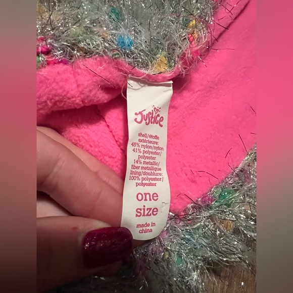 Justice “R” Hat & Scarf Set - Picture 4 of 6